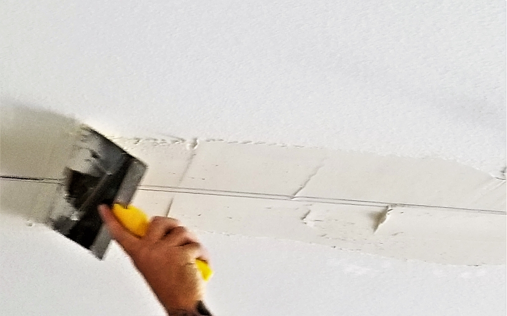 Hide Ceiling Cracks