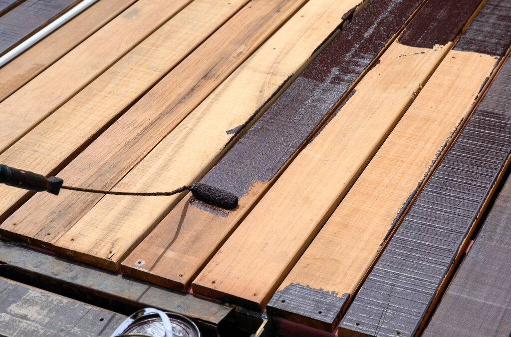 Best Paint Types for Wood Decks: Achieve Long-Lasting Results