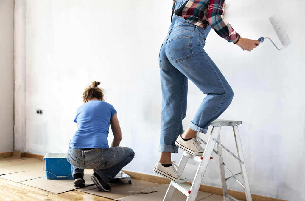 How to Paint Your Apartment Walls: A Beginner’s DIY Guide