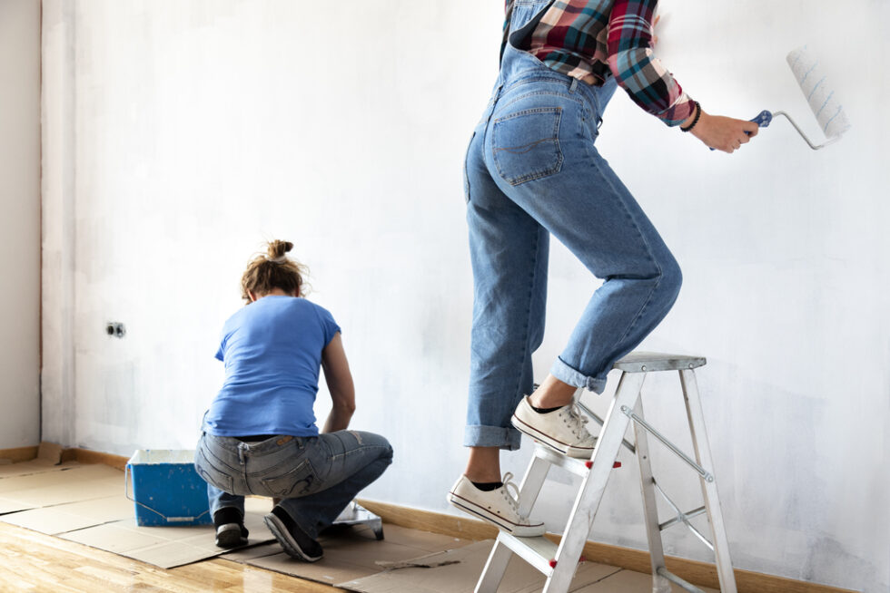 How to Paint Apartment Walls A StepbyStep DIY Guide Lifetime Painter